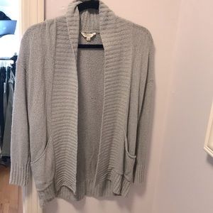 Cozy grey knit sweater!!
